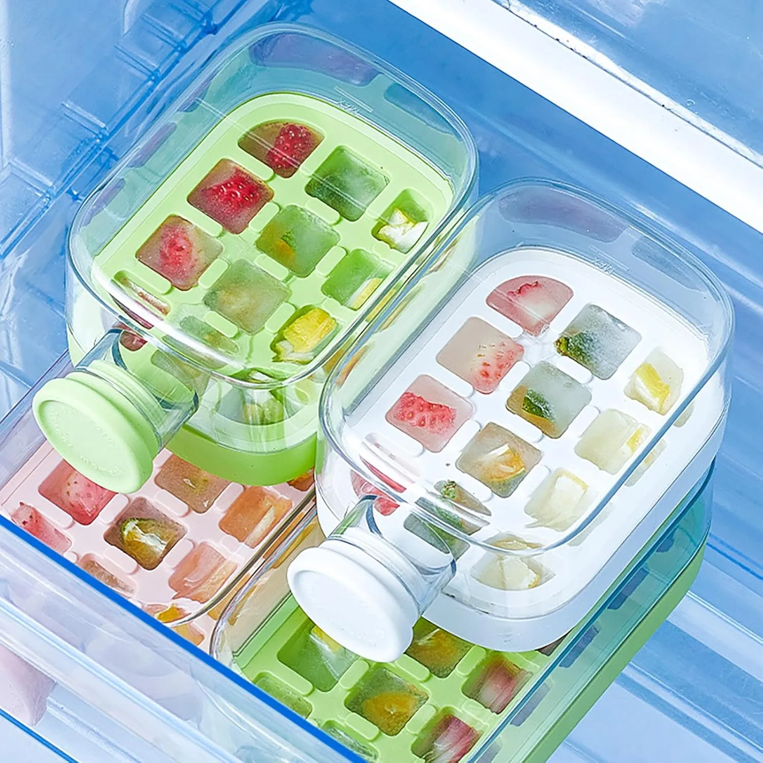 2-in-1 Ice Cube Bottle with Straw - Easy Press Ice Tray Water Bottle, Leak Proof Lid, Vertical Ice Maker for Freezer, Travel, Gym & Home Use (Green, 800ml)