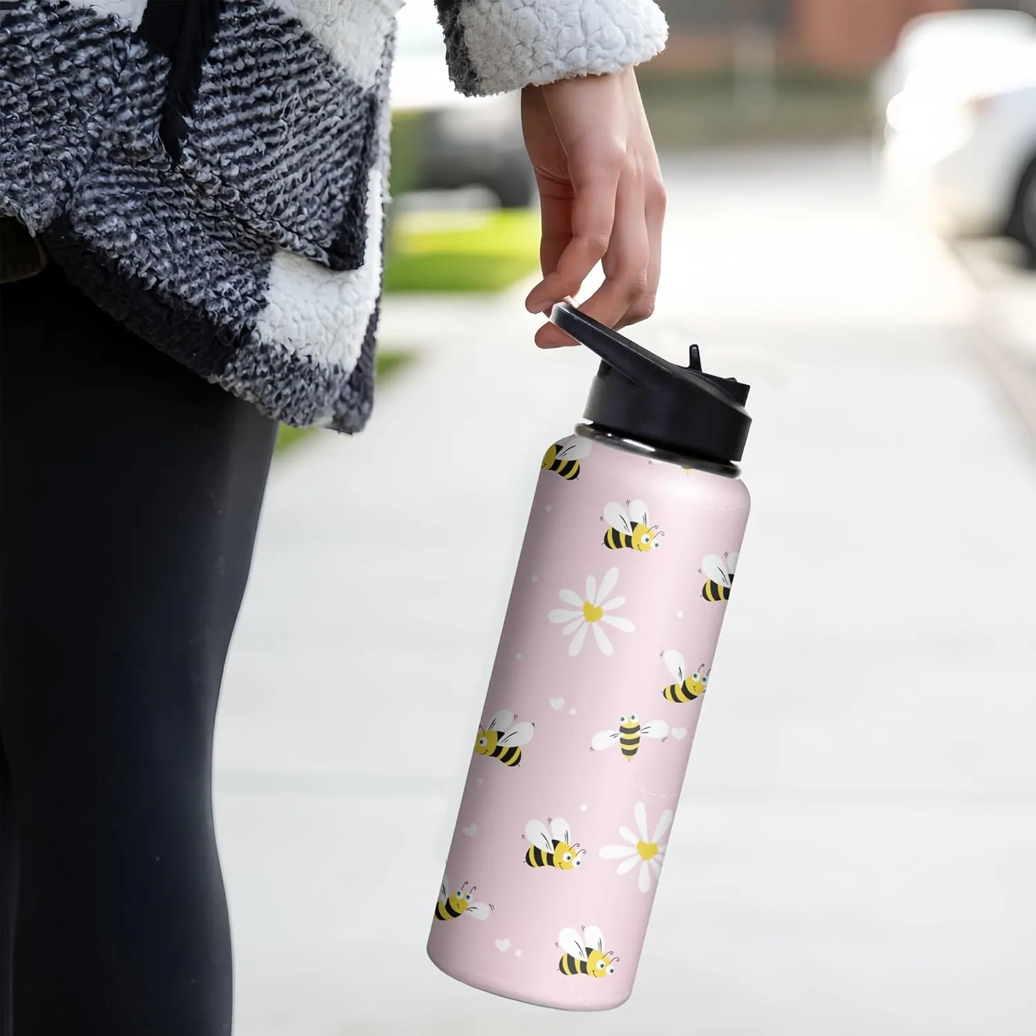 40oz Cute Bee Water Bottle with Handle and Flip Straw, Sports Stainless Steel Insulated Cup, Travel Coffee Mug Tumbler, Birthday Mothers Day Chritmas Gifts for Women Animal Lovers