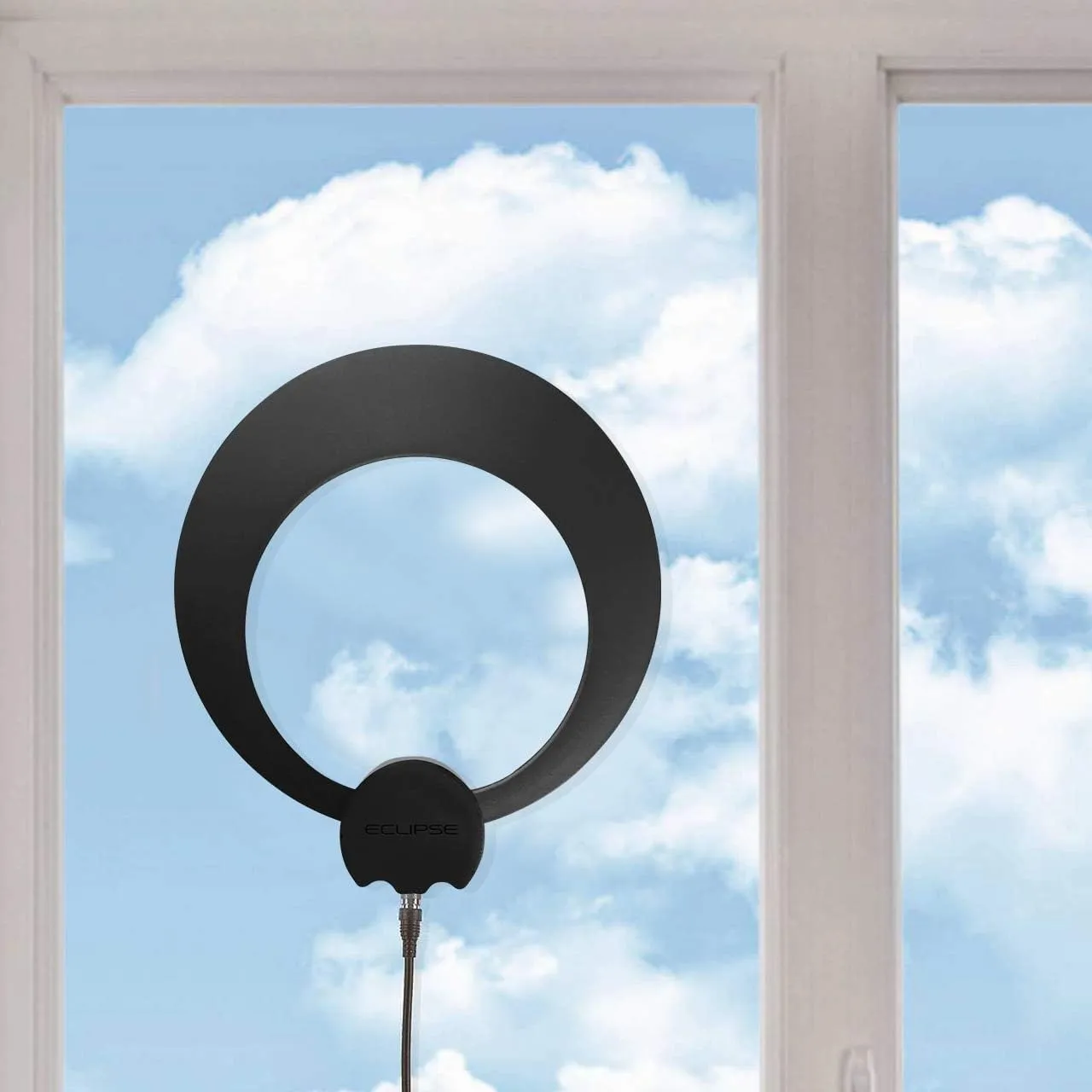 Antennas Direct ClearStream Eclipse UHF Indoor TV Antenna, Reversible, 35  Mile Range, 4K 8K UHD, NEXTGEN TV – w/ 12 ft. Cable, Grips to Walls & Windows