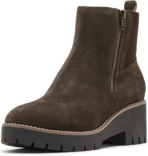 Blondo Women's Damaris Ankle Boot, Java Suede, 6