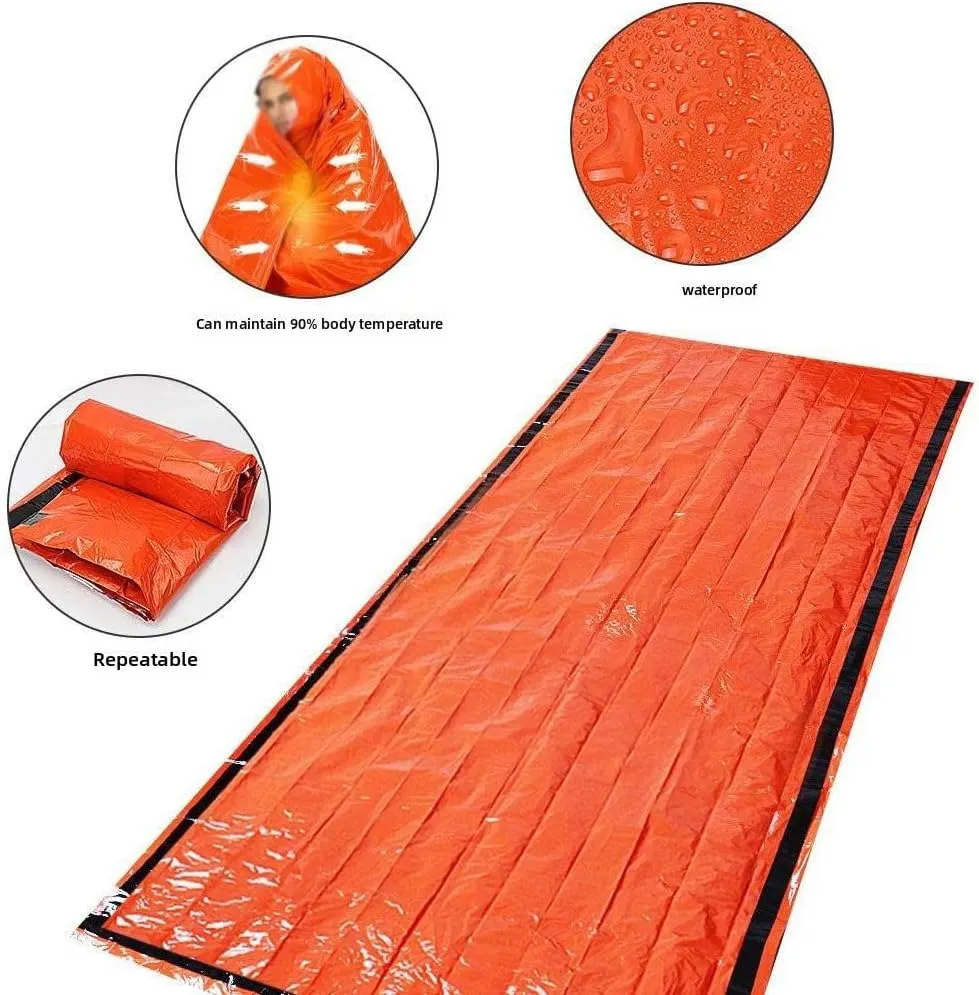 Emergency Sleeping Bag, Portable Thermal Sleeping Bag, Sleeping Bag with Whistle and Carabiner, Orange Mylar Thermal Space Blanket Sleep Shelter for Camping, Hiking, Outdoor Travel