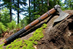 Handmade Viking Axe - Real Battle Axe for Camping & Outdoor - Bearded Medieval Hatchet for Gifts for Men - Norse Decor - Fantasy Viking Weapon Collectible (Heritage Axe)