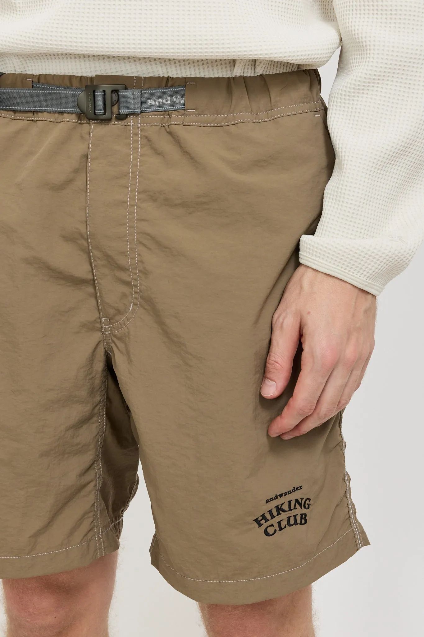 Hiking Club Ny Taffeta Hiker Short Pants Beige