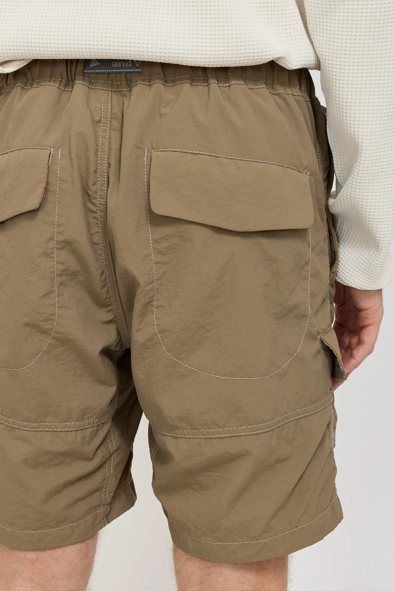 Hiking Club Ny Taffeta Hiker Short Pants Beige