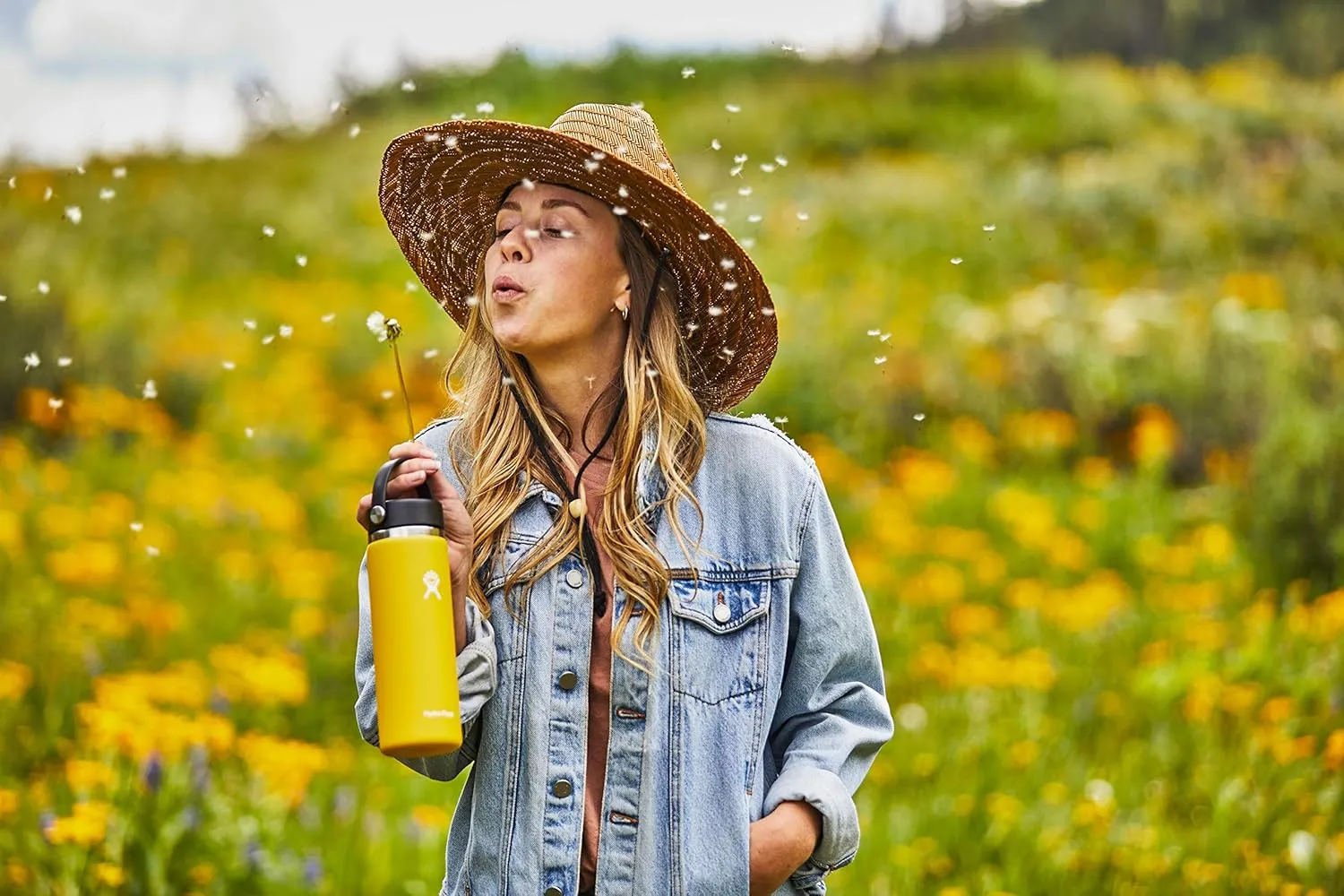 Hydro Flask Water Bottle - Stainless Steel & Vacuum Insulated - Wide Mouth 2.0 with Leak Proof Flex Cap - 32 oz, Spearmint