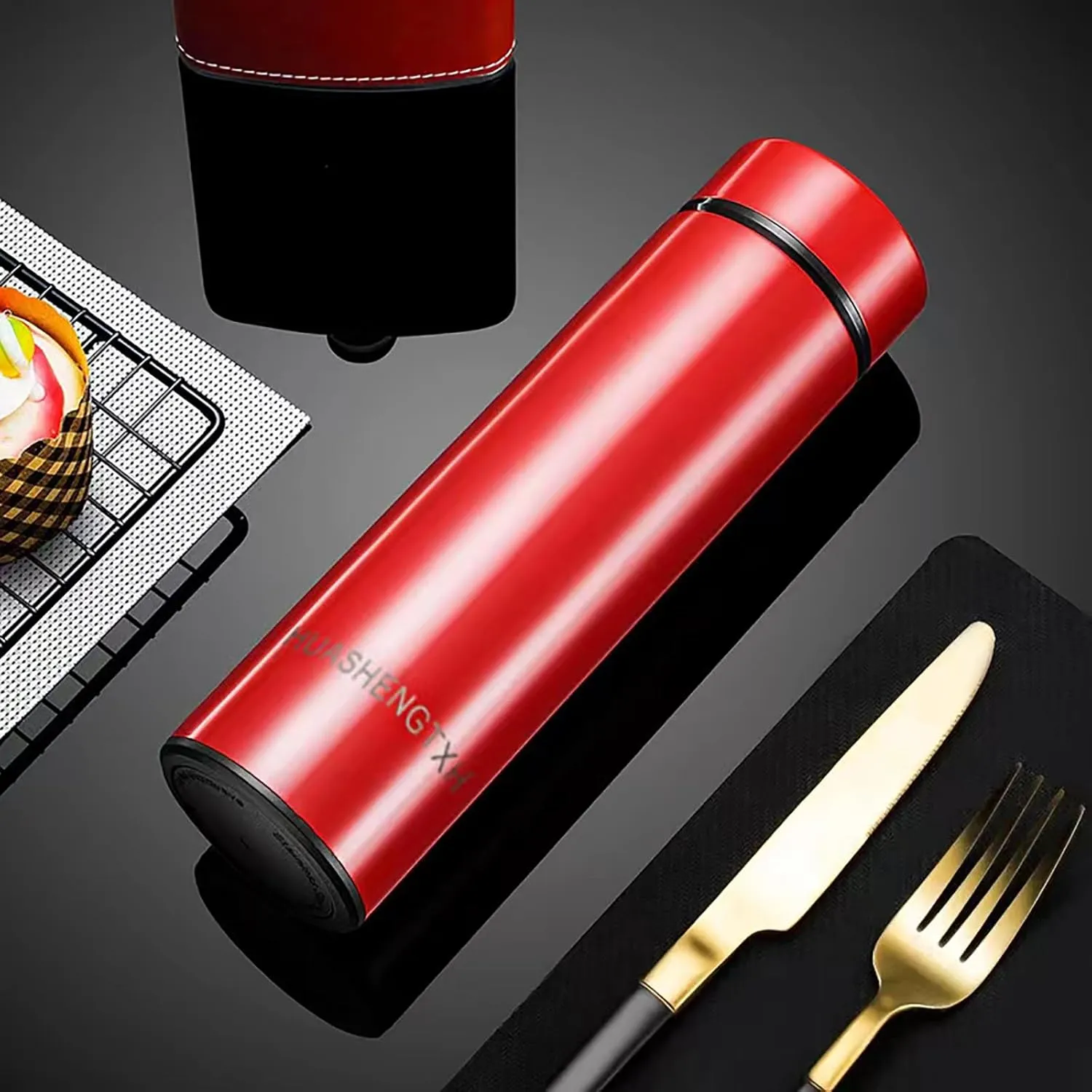 Insulating Water Bottle Outdoor Sports Stainless Steel Insulating Bottle Vacuum Sealed Coffee Bottle Travel Water Bottle Cold and Hot Water Bottle(Red）