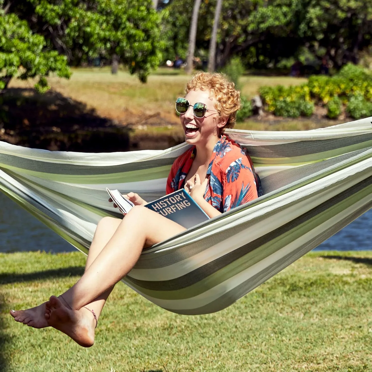 La Siesta® XL King Brisa Classic Hammock & TreeMount, Trees Beams Posts Suspension Kit - Indoor Outdoor Hammock Swing, Weather Tear Resistant, Cedar