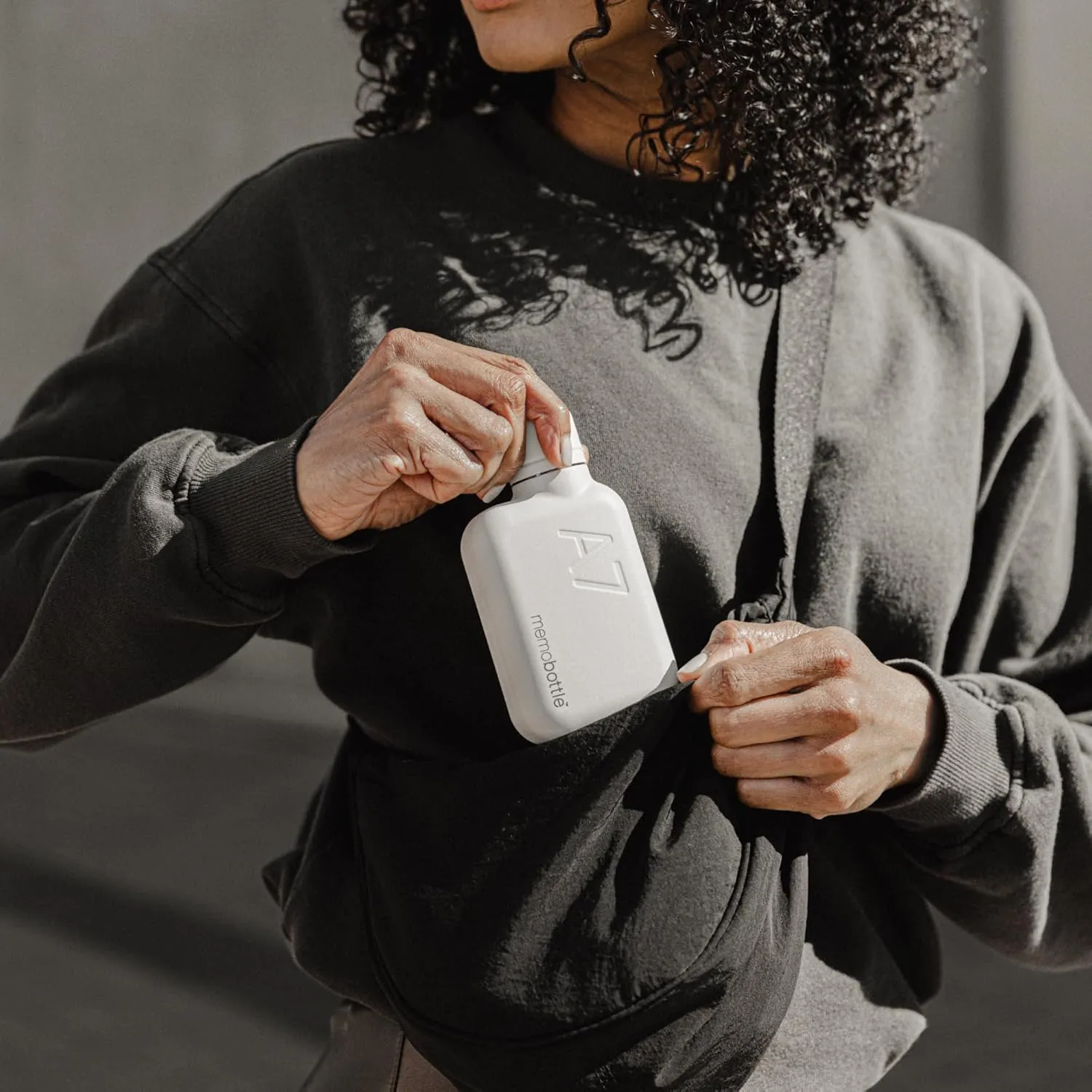 memobottle A7 Refined WHITE | 8 oz / 250 ml | Stainless Steel Water Bottle for Modern Living, Gym & On-The-Go