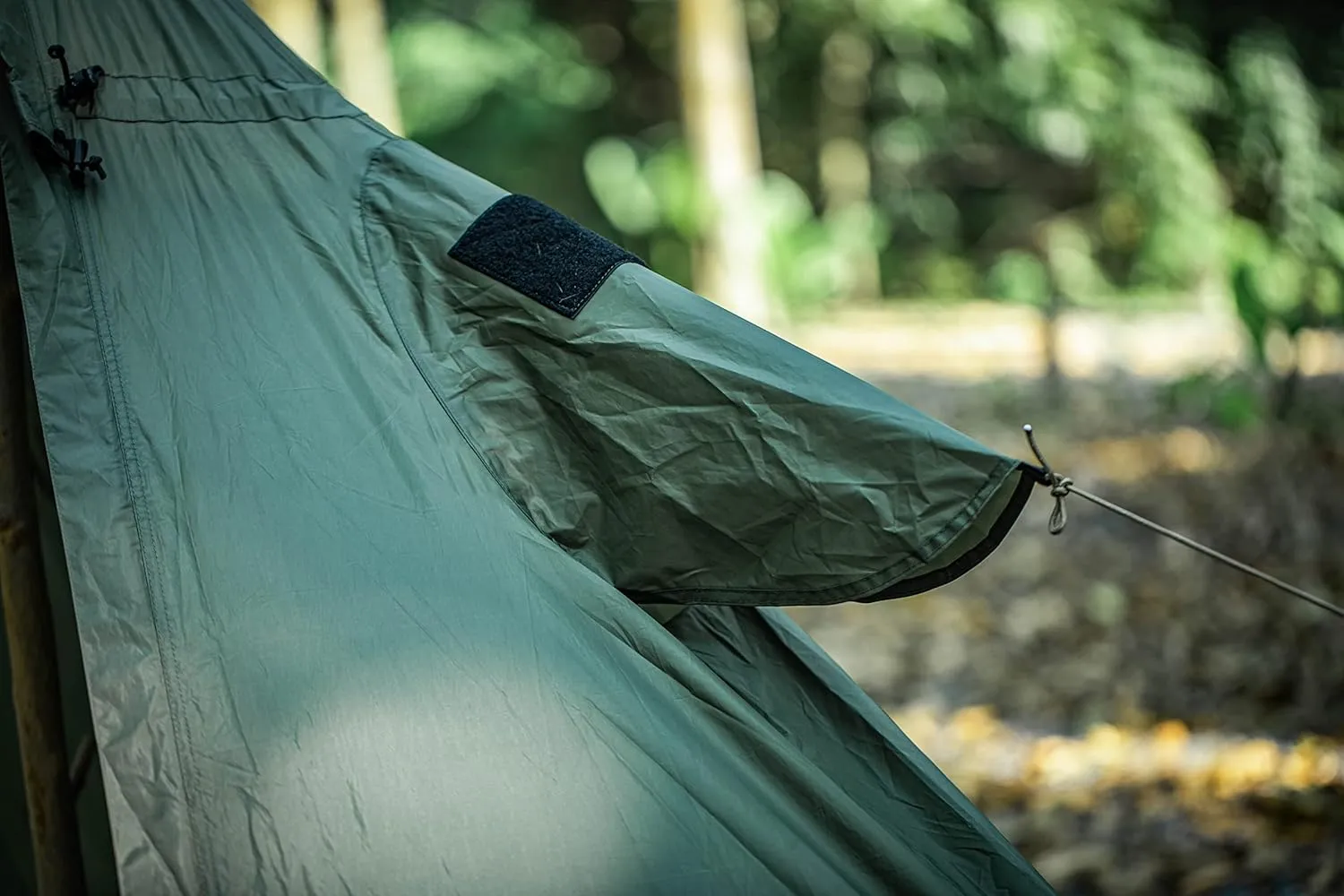 OneTigris TENTSFORMER Raincoat, Bushcraft Poncho Tent, Multiuse Waterproof Rain Cover for Men Women Adults