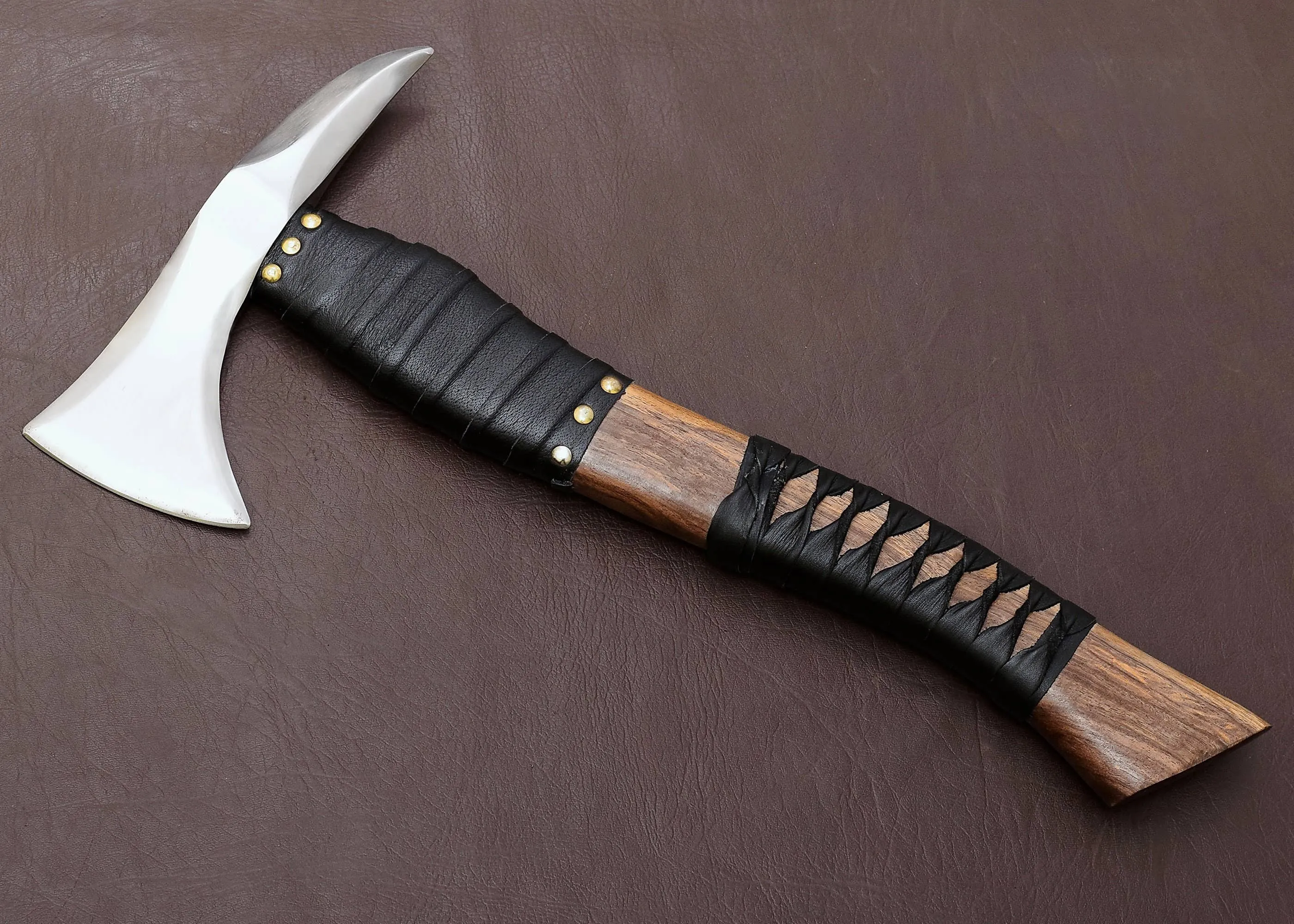 Only Viking Axe - Black Leather Wrap