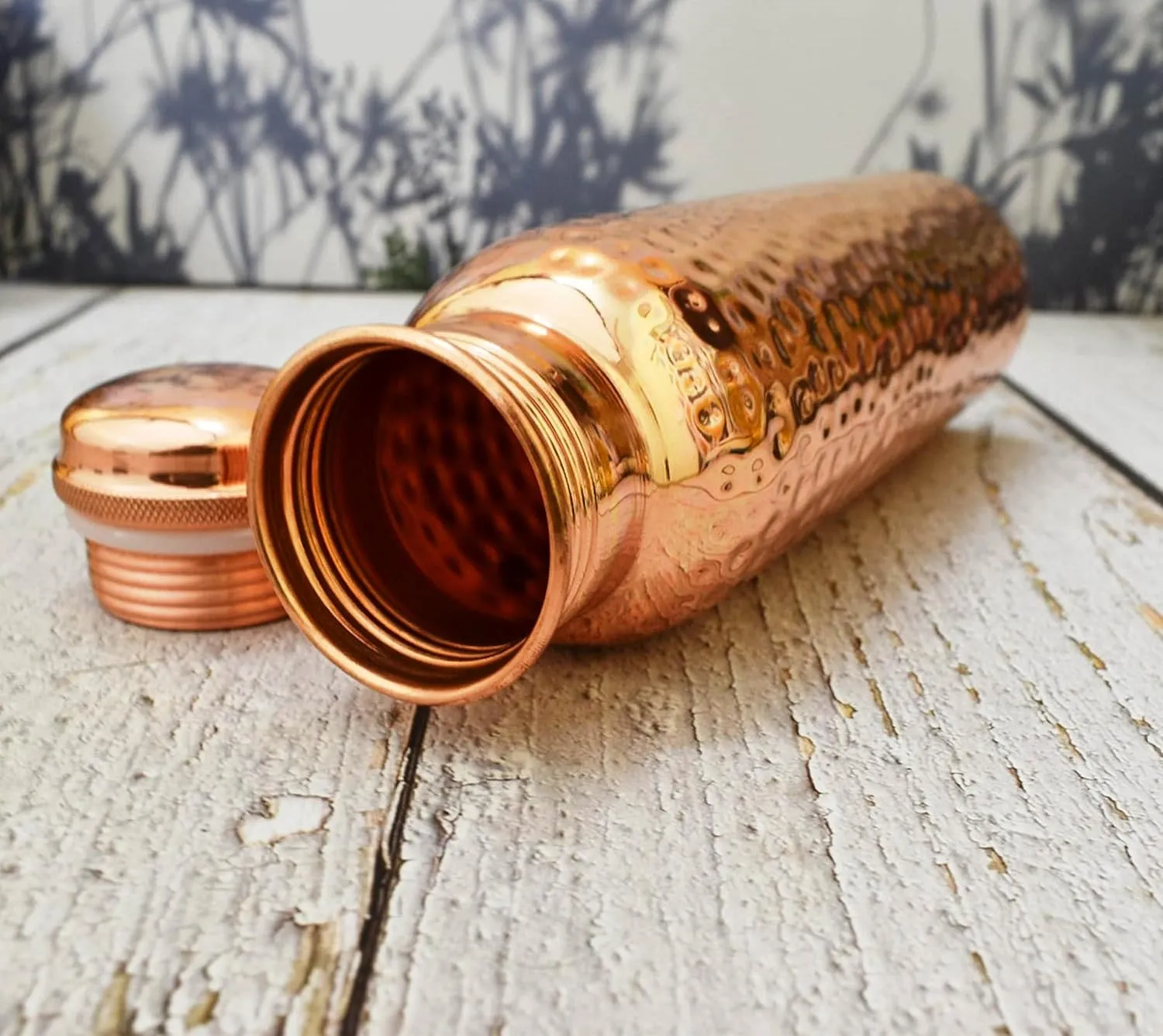 Pure Copper 32oz Hammered Copper Vessel with Carry Bag - Leak-Proof Lid Yoga Gym Water Bottle