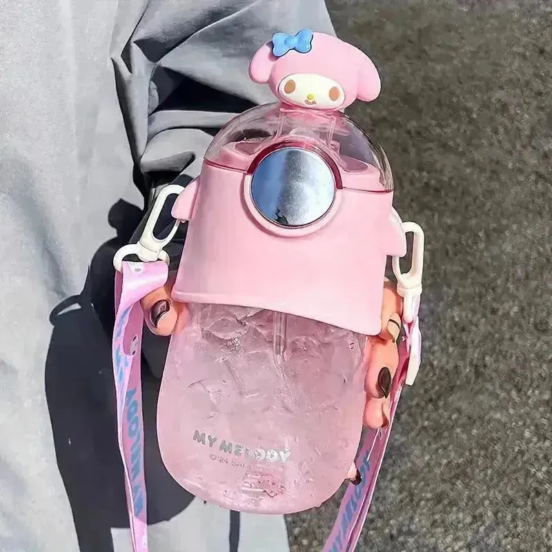 Sanrio Round Drinking Water Bottle (630 ml)