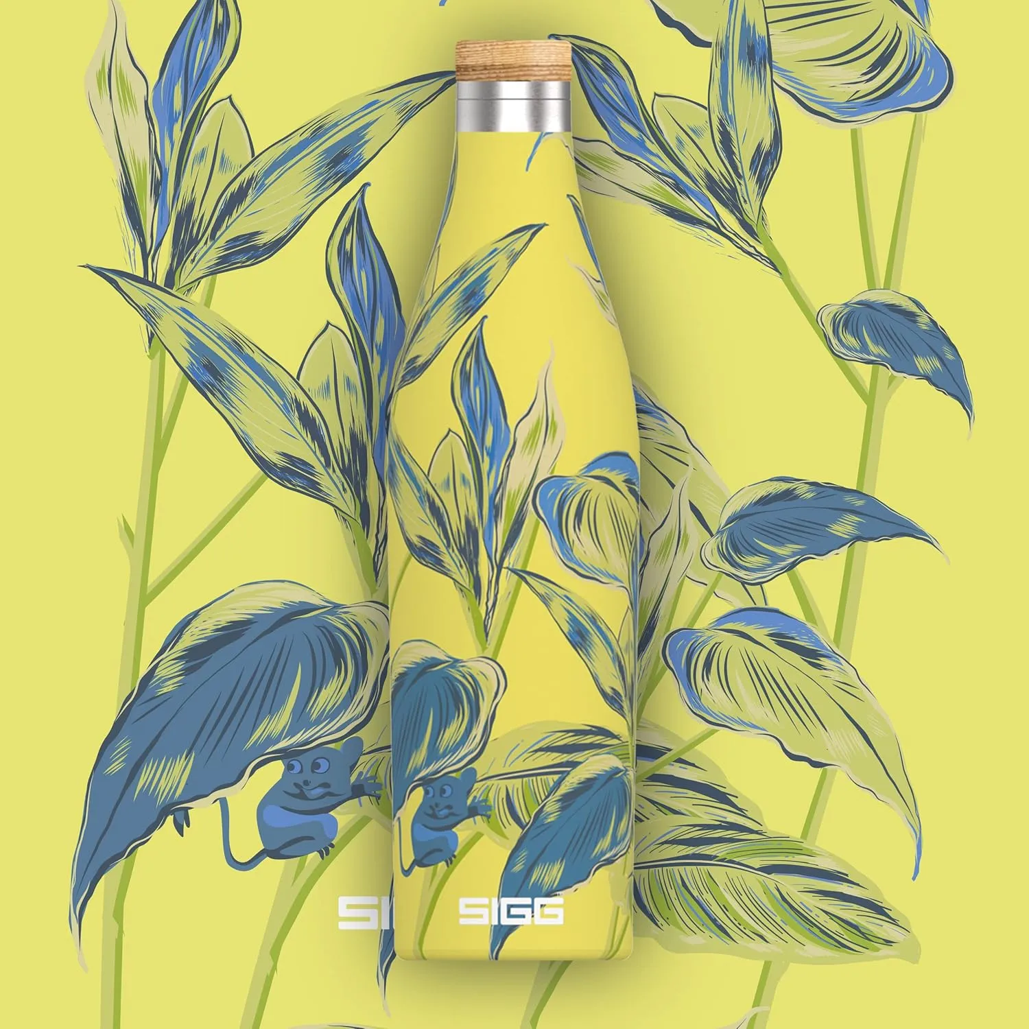 SIGG - Insulated Water Bottle - Meridian Sumatra Maki - Leakproof & Extra-Slim - BPA Free - Plastic Free - 18/8 Stainless Steel - Double Walled - Bamboo Screw Top - Yellow floral - 17 Oz