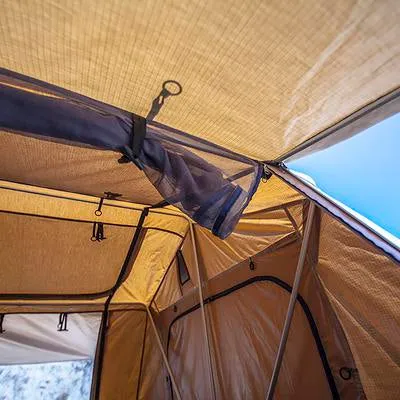 Smittybilt’s OVERLANDER ROOF TOP TENT