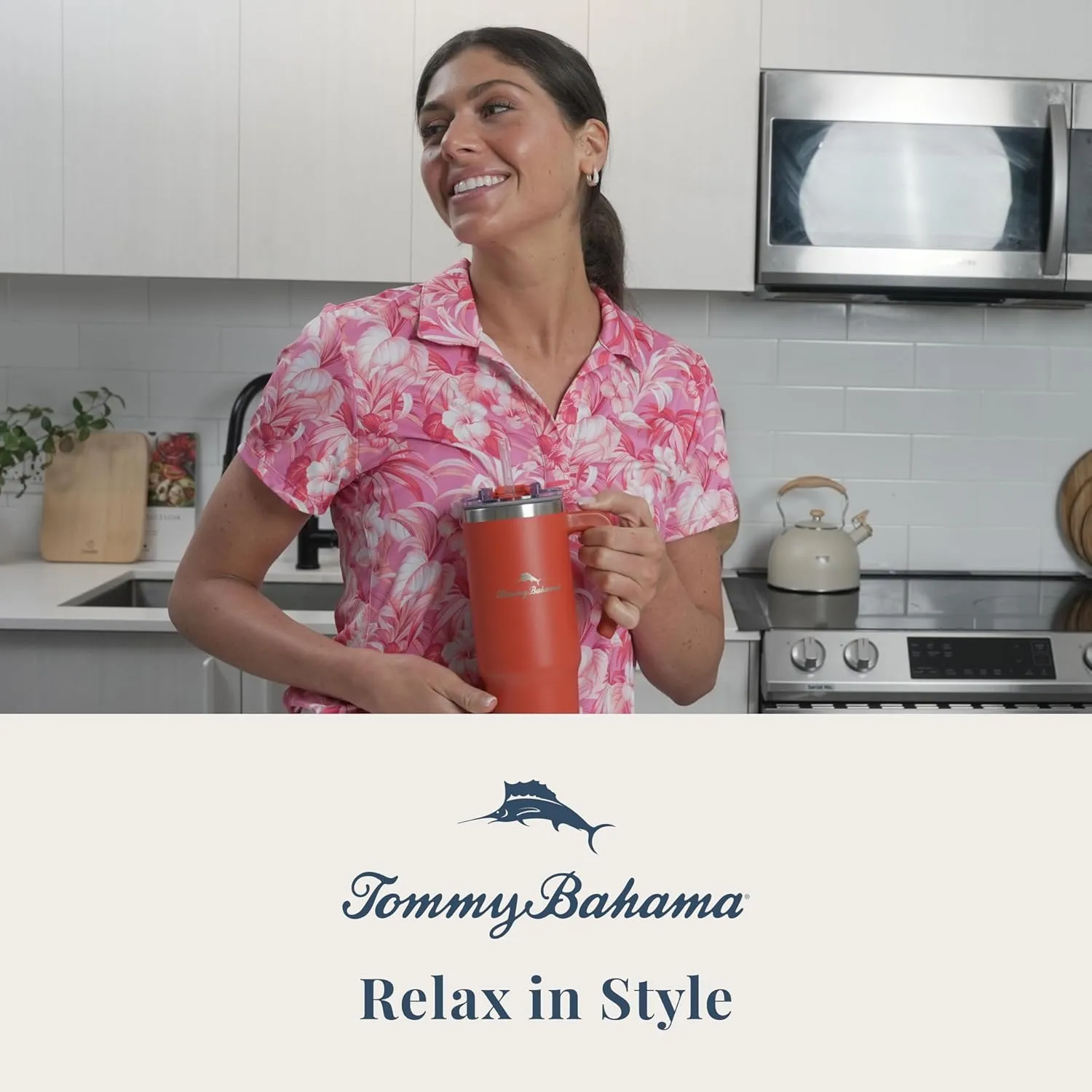 Tommy Bahama Vacuum Insulated Water Bottle with Straw - Double-Wall Stainless Steel, BPA Free, Keep Drinks Warm for 6 Hours or Cold for 12 Hours - Black, 30oz