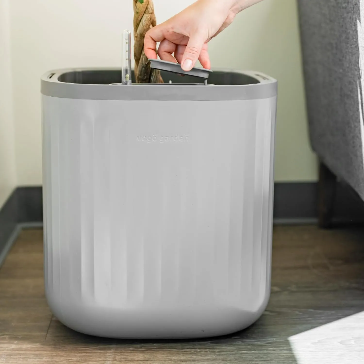 Vego garden Self Watering Pots Home Planters with Water Gauge for Effortless Indoor Plants Fog Gray