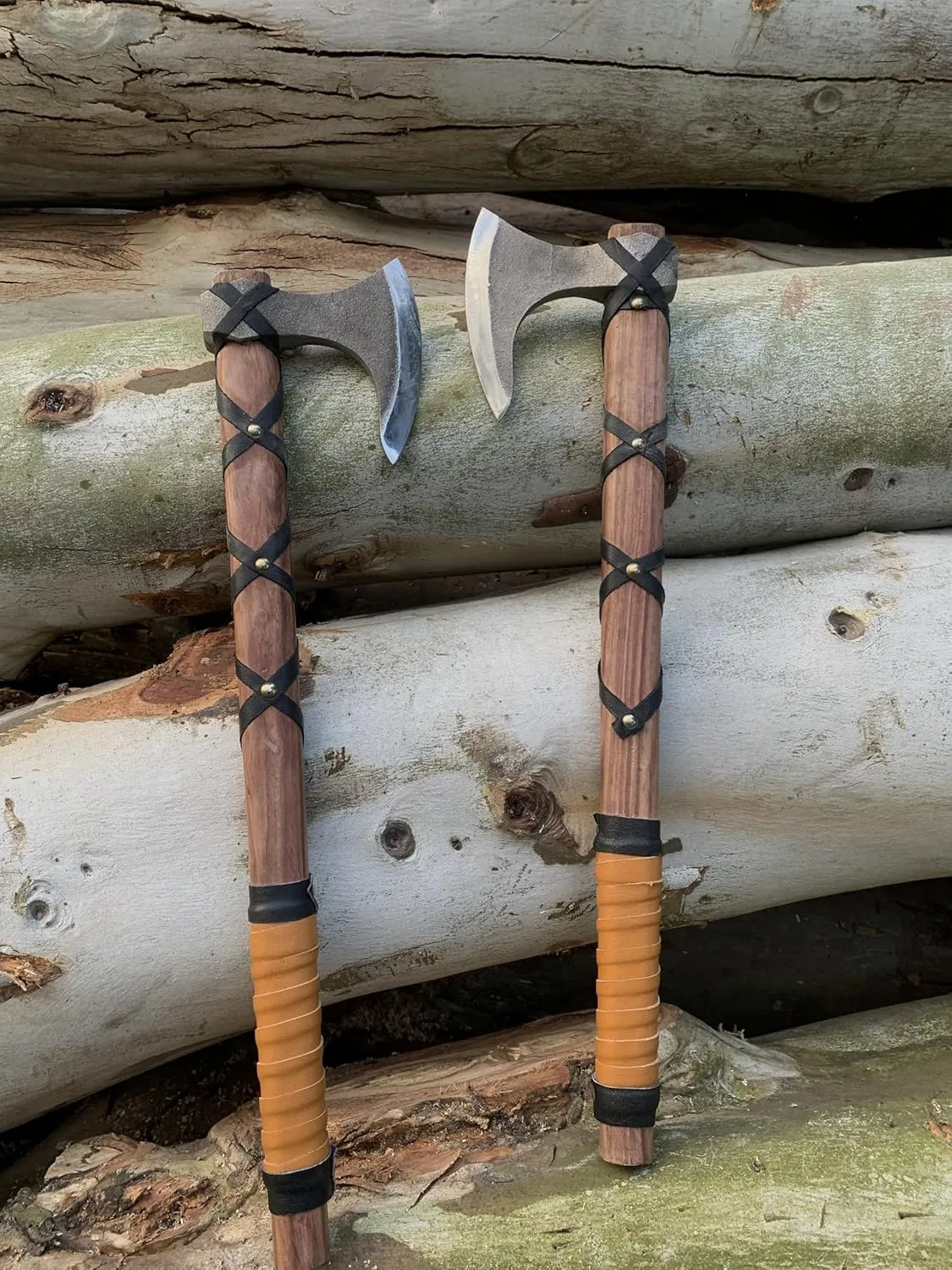 Viking Axe Outdoor Camping Axe's, Leather Sheath, Sharp Blade Hunting Axe High Carbon Steel Blade Shaft, Hatchet Gift for Dad